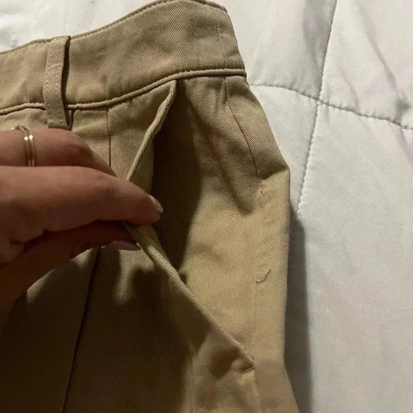 J Crew Shorts Pleated Khaki Chino 4” Inseam NWT Womens Size 10 Cotton - Picture 9 of 11